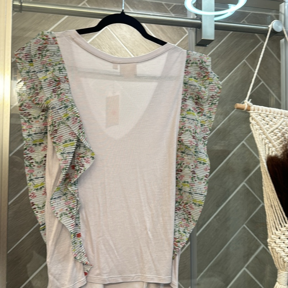 99. NWT ANTHROPOLOGIE VANESSAVIRGINIA TOP SMALL PTP:19”/LENGTH:23” - Picture 3 of 3